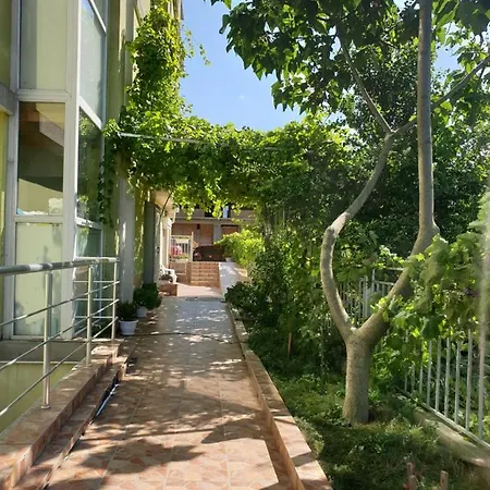 Apartment в